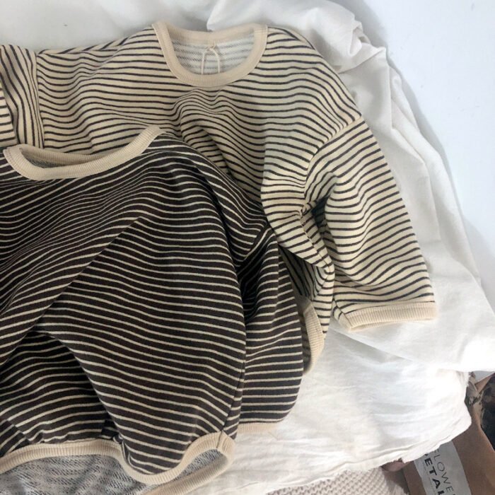 Boys And Girls T-Shirts With Striped Round Neck And Inner Bottoming Shirt Pullover Loose Loose - Image 5